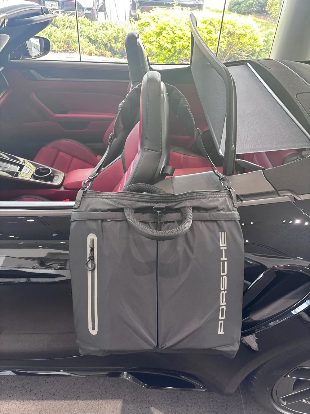 Porsche 🏎️🏌️NWT Golf Locker Bag Sport Black Grey